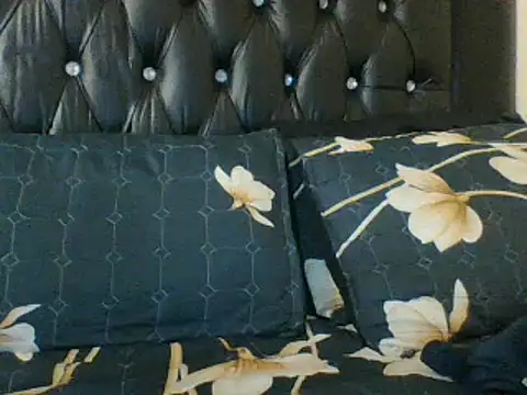 Snapshot of BustyBabyJ chatting on 02-16-25, 01:16 BustyBabyJ online show from 02-16-25, 01:16