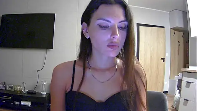 Snapshot of Addisonadore chatting on 07-15-26, 08:58 Addisonadore online show from 07-15-26, 08:58