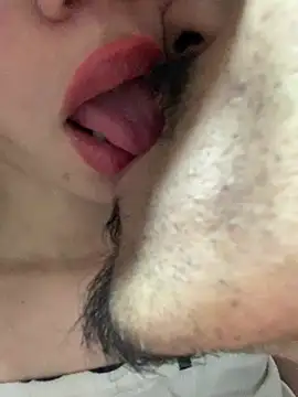 Snapshot of yasmina2020 chatting on 03-15-26, 10:27 yasmina2020 online show from 03-15-26, 10:27