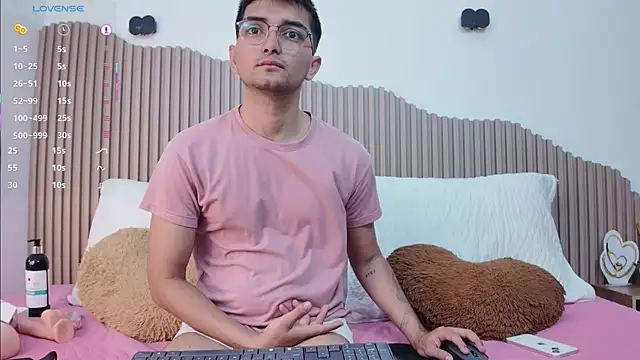 Archie 77 online show from 02-20-26, 03:25