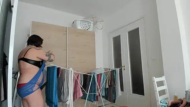 tantriquegirl06 online show from 04-29-26, 05:41