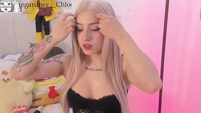  Chloe gardner online show from 04-23-26, 09:28