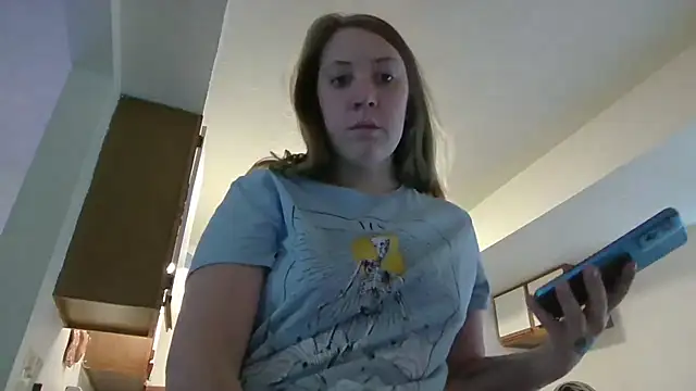 Snapshot of dixielover1229 chatting on 12-20-25, 04:03 dixielover1229 online show from 12-20-25, 04:03