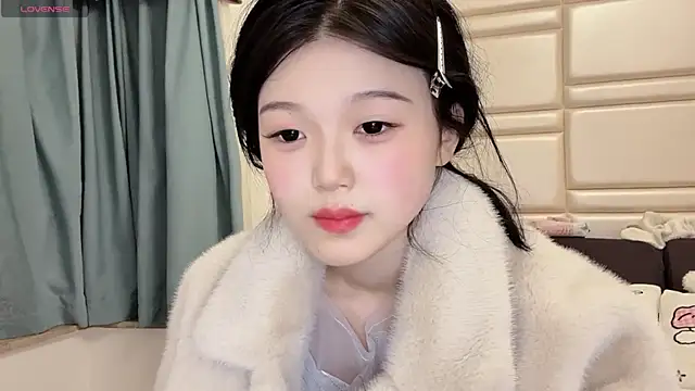 xiaoxia999 online show from 02-08-26, 12:08