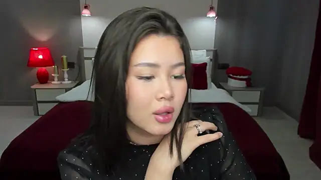 Snapshot of Brunette_Charm chatting on 05-10-26, 11:48 Brunette Charm online show from 05-10-26, 11:48