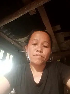 Snapshot of _CTMay_77 chatting on 04-07-26, 09:32 CTMay 77 online show from 04-07-26, 09:32