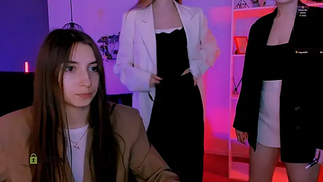 mila firee online show from 05-08-26, 08:52