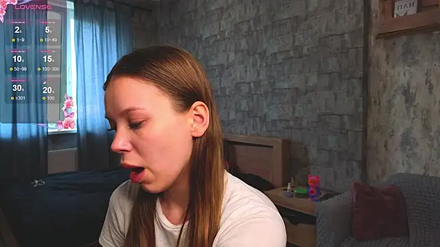 Cara Sweet1 online show from 06-14-26, 04:31