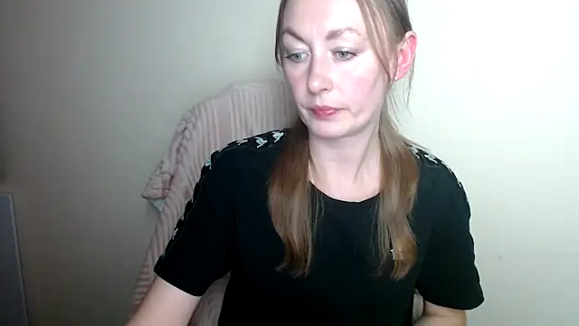 LiaSeass  online show from 05-05-26, 12:24