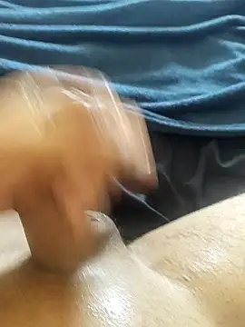 Snapshot of NUNESSW chatting on 03-25-26, 12:22 NUNESSW online show from 03-25-26, 12:22