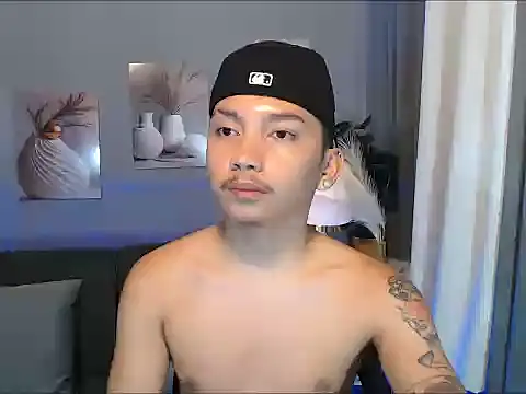 dylan hardfucker online show from 03-25-26, 01:44