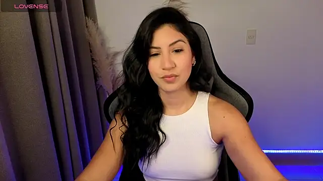 chloebum  online show from 05-19-26, 11:05