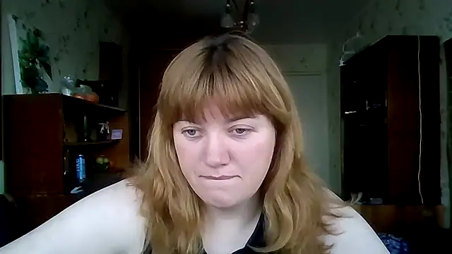 Snapshot of swett_girll chatting on 03-28-26, 11:54 swett girll online show from 03-28-26, 11:54