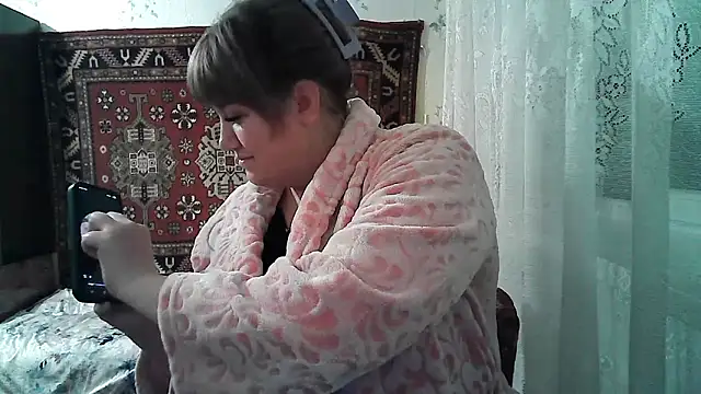 Snapshot of swett_girll chatting on 04-16-26, 06:19 swett girll online show from 04-16-26, 06:19