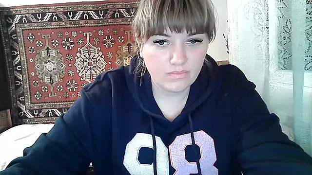 Snapshot of swett_girll chatting on 04-17-26, 06:55 swett girll online show from 04-17-26, 06:55