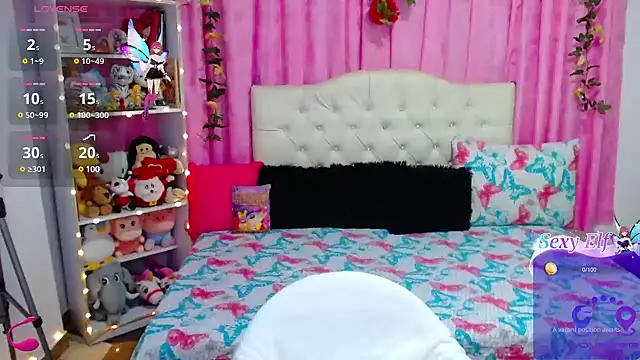 Snapshot of golden_girl01 chatting on 01-24-25, 09:47 golden girl01 online show from 01-24-25, 09:47
