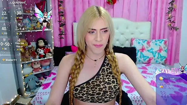 Snapshot of golden_girl01 chatting on 02-21-25, 10:26 golden girl01 online show from 02-21-25, 10:26