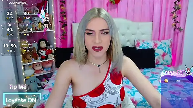 Snapshot of golden_girl01 chatting on 03-04-25, 06:07 golden girl01 online show from 03-04-25, 06:07
