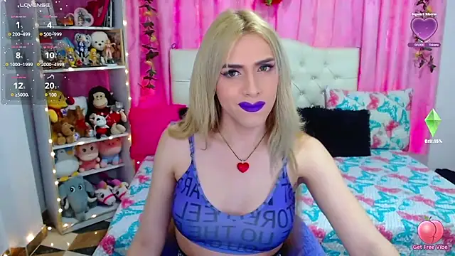 Snapshot of golden_girl01 chatting on 03-14-25, 07:44 golden girl01 online show from 03-14-25, 07:44