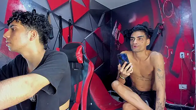 Hot Boys Without Limits online show from 02-04-26, 03:56