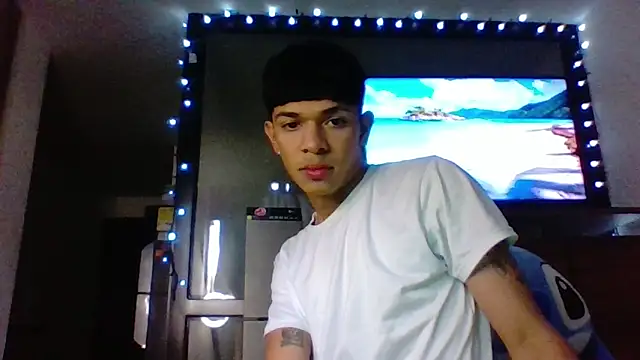 Glen connor 11 online show from 12-16-25, 01:27