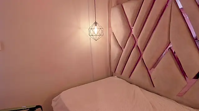 Snapshot of Lovely-martina chatting on 03-14-26, 01:16 Lovely-martina online show from 03-14-26, 01:16