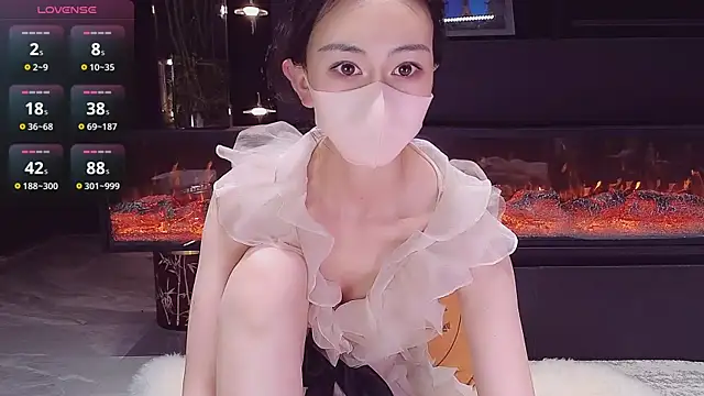 Snapshot of Anan-077 chatting on 05-10-26, 04:01 Anan-077 online show from 05-10-26, 04:01