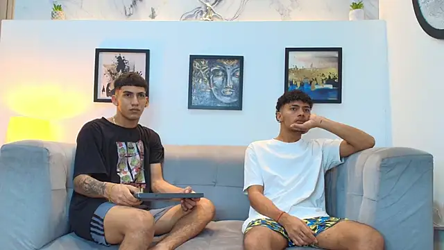 Snapshot of DIAMOND_BLACKS chatting on 02-13-26, 07:26 DIAMOND BLACKS online show from 02-13-26, 07:26