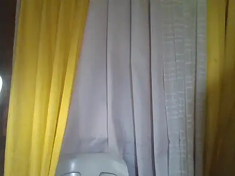 Snapshot of babyjes chatting on 01-09-26, 01:08 babyjes online show from 01-09-26, 01:08