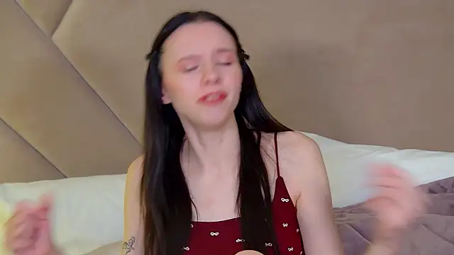 ArinaKubrick online show from 01-16-26, 04:22