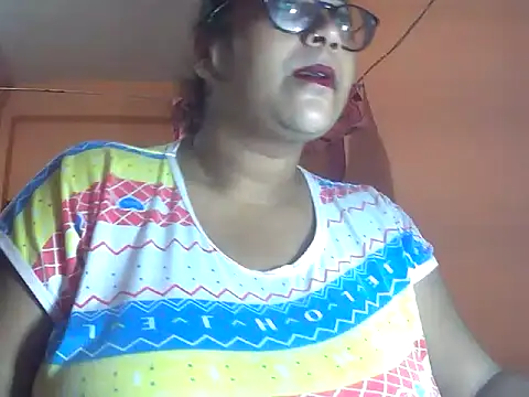 MISTI KOLK online show from 08-06-26, 05:48