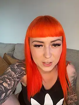 ScarletVixenLive online show from 05-17-26, 06:15