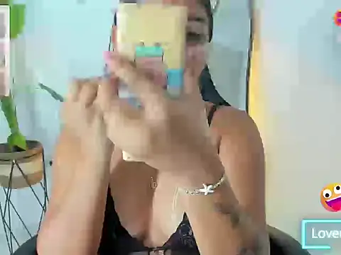 Dulcelola  online show from 02-09-26, 01:37