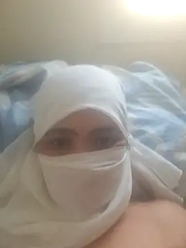 katiyvy online show from 12-18-25, 04:46