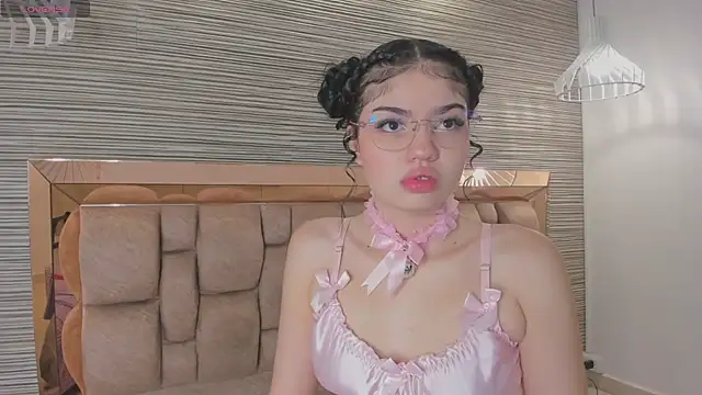 chloe cortez online show from 06-16-26, 10:40