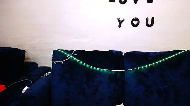 Hanna--Sweet online show from 03-17-26, 03:15