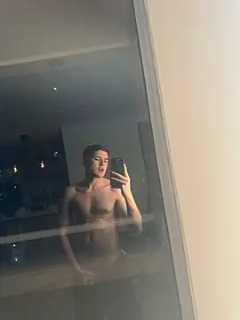 Valentino ceratti online show from 01-05-26, 11:19