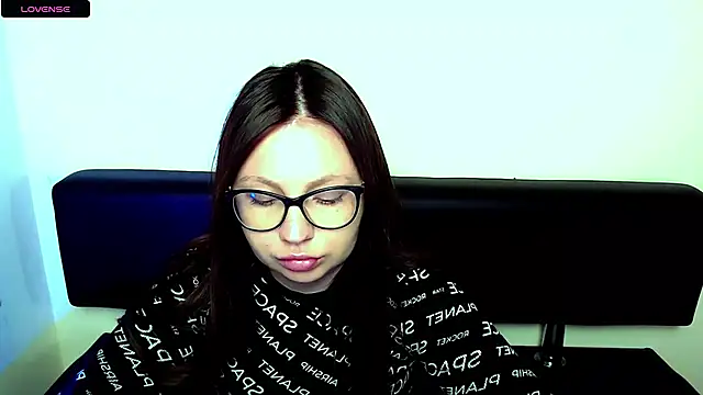 LiliaErmi online show from 05-29-26, 06:44