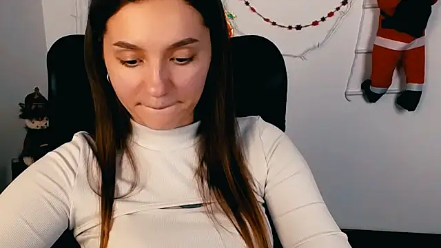 ElissXw online show from 12-15-25, 04:00