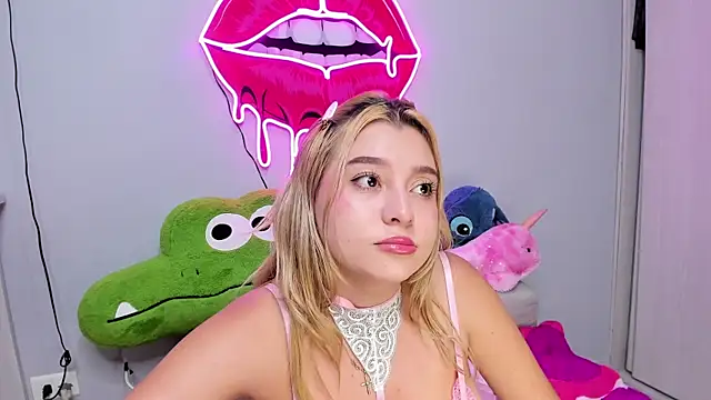 AndyxSmith online show from 12-23-25, 05:49