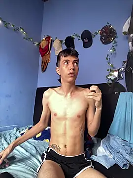 Snapshot of Juan_Gomezz26 chatting on 03-17-26, 08:34 Juan Gomezz26 online show from 03-17-26, 08:34