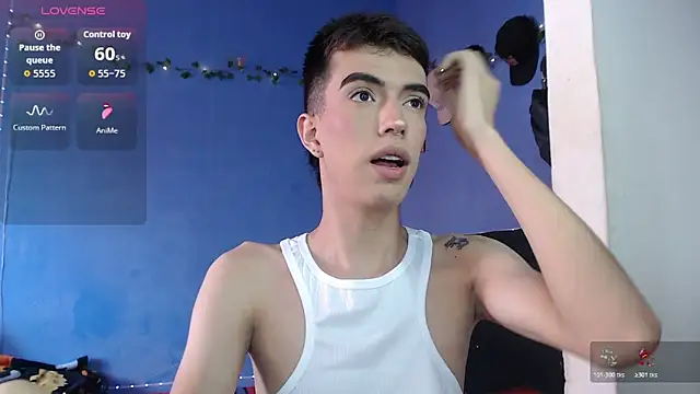 Juan Gomezz26 online show from 06-06-26, 08:13