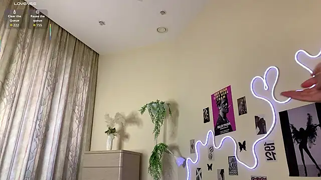 DreamyPalace online show from 03-15-26, 01:17