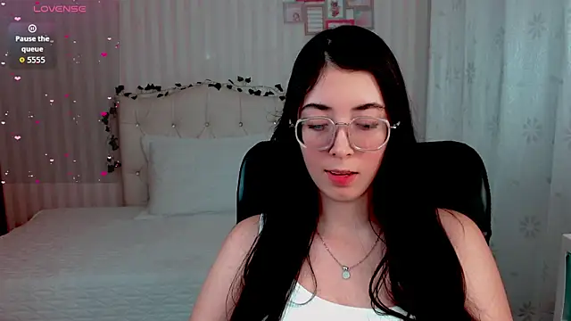 emmalove doll online show from 03-22-26, 12:25