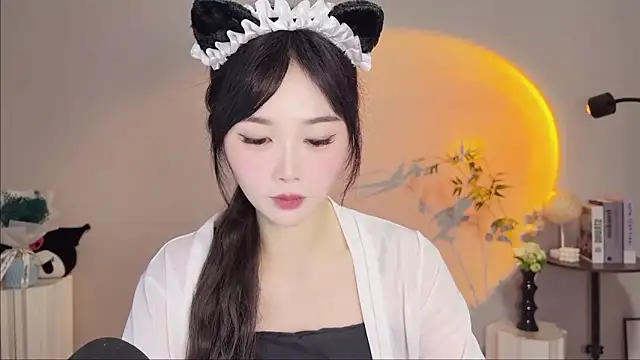 Pinkgirl520 online show from 05-11-26, 03:01