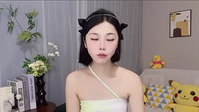 Pinkgirl520 online show from 06-17-26, 02:36