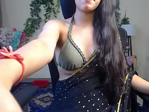 Snapshot of Shy_nivi chatting on 04-24-26, 04:09 Shy nivi online show from 04-24-26, 04:09