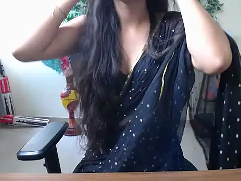 Shy nivi online show from 06-24-26, 04:44