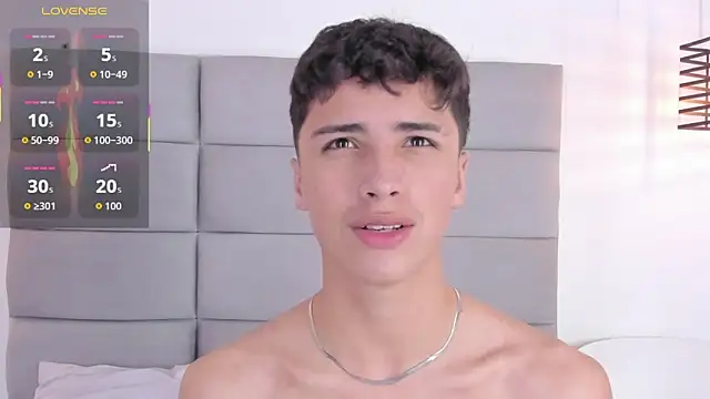 Snapshot of JoshClaarktt chatting on 03-01-26, 04:03 JoshClaarktt online show from 03-01-26, 04:03