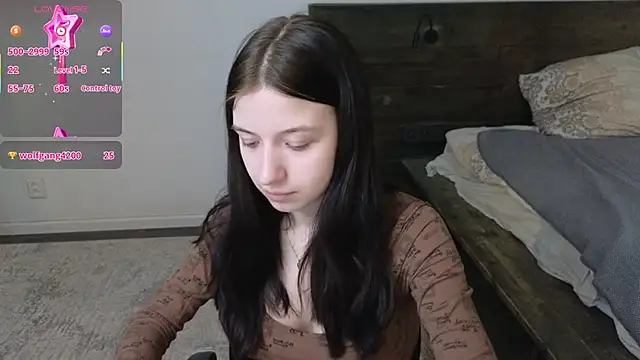 AlicePowells online show from 02-20-26, 11:54